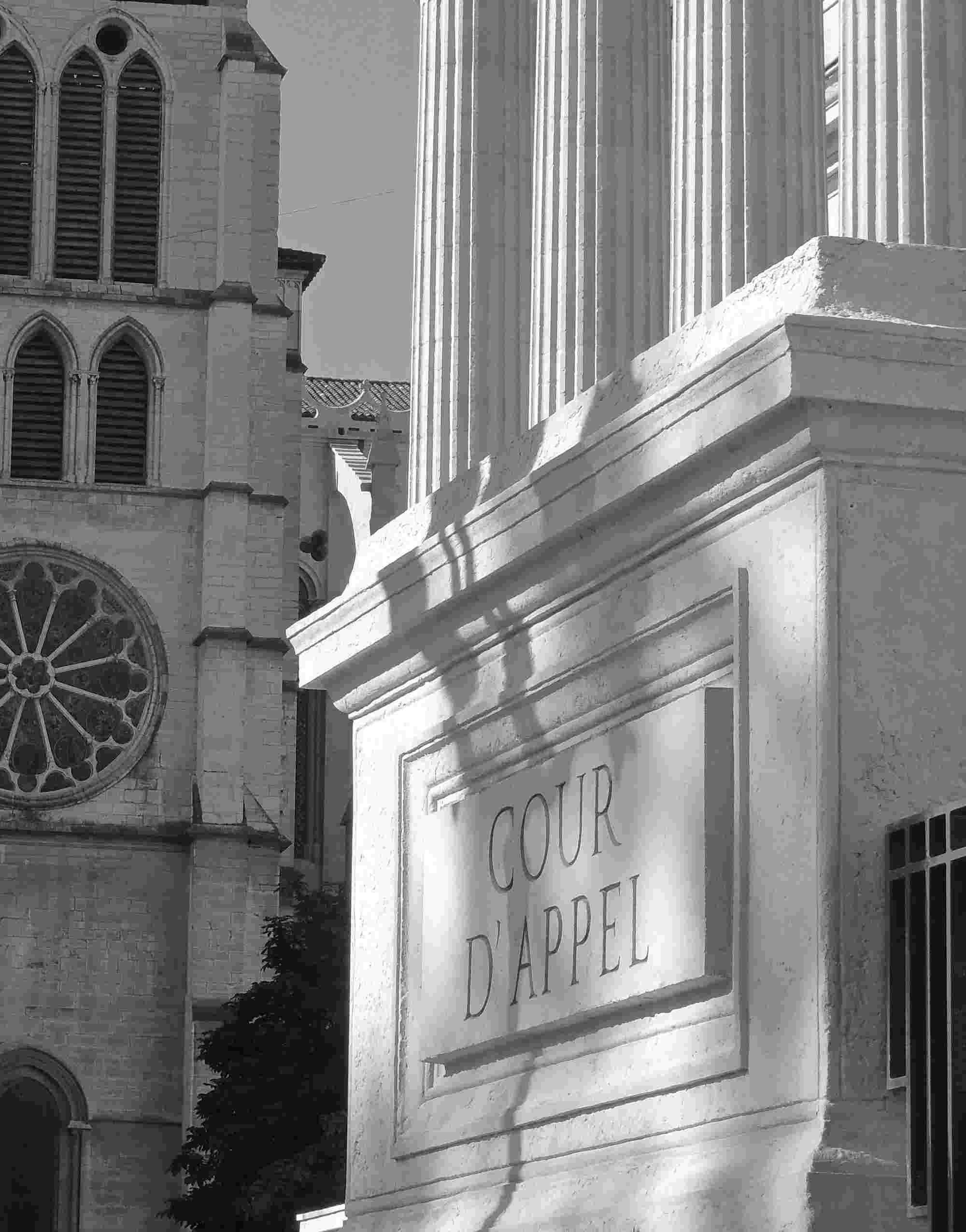 Mon employeur peut il retenir sur mon salaire le coût des PV dressés à Lyon lors d'un déplacement?Quel avocat peut m'aider