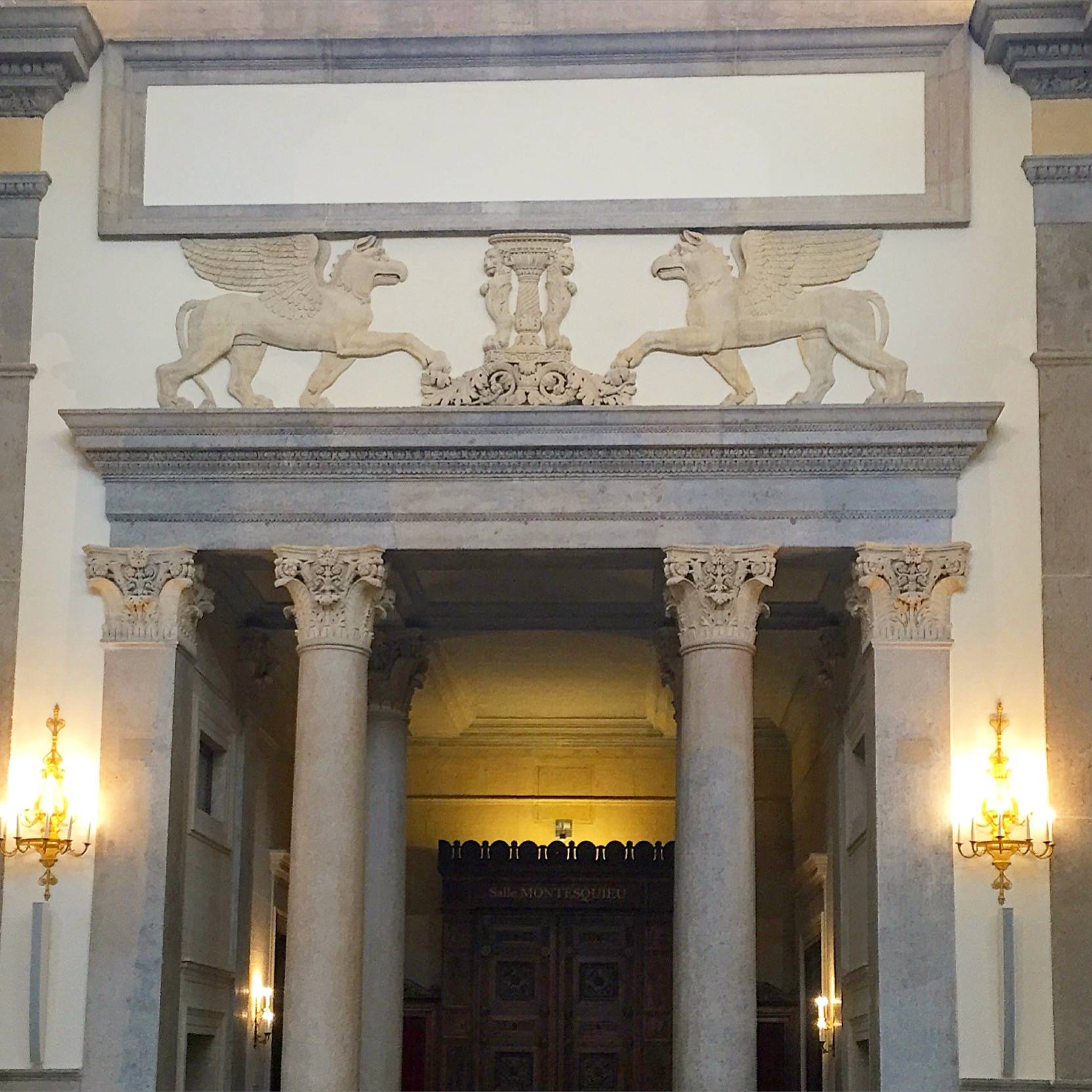 Comment apporter la preuve des heures supplémentaires je cherche un avocat spécialisé en droit du travail sur lyon